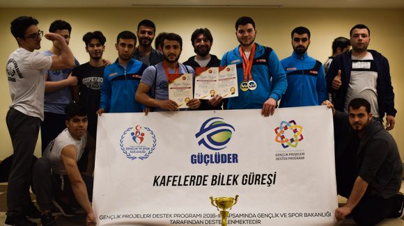 GÜÇLÜDER Bilek Güreşi Sporcuları, Türkiye Yarışmasında 9 Siklette Derece Yaptı